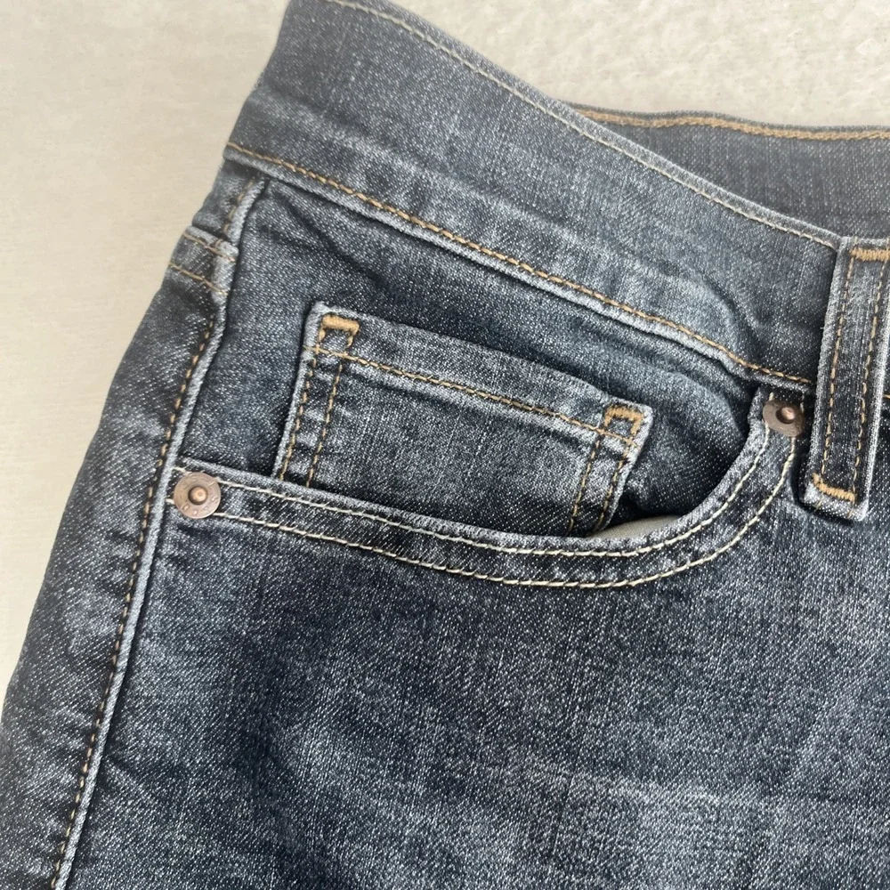 Signature Levi Jeans Men's 30x32 Blue Cotton Denim Straight Leg Stretch